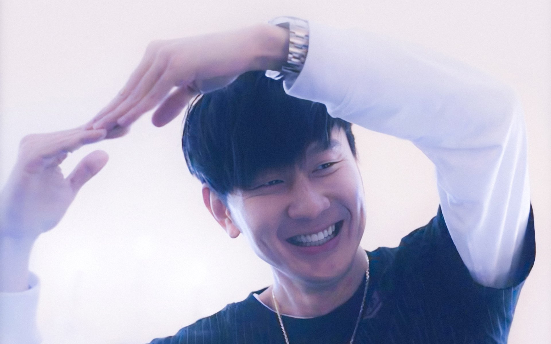 南半球冰封,炼狱热土上的东瀛铁闸